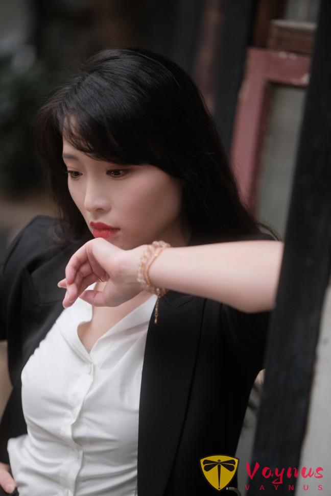 都市精英，9個萬能街拍姿勢！又A又颯，氣質這一塊狠狠拿捏住