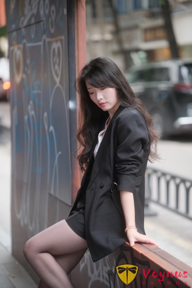 都市精英，9個萬能街拍姿勢！又A又颯，氣質這一塊狠狠拿捏住