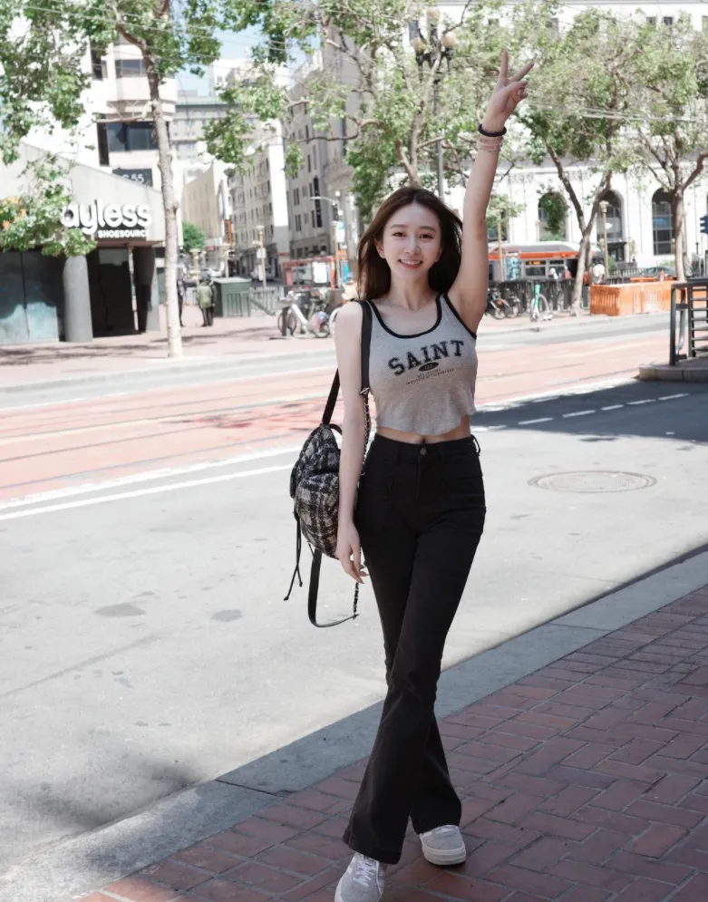 台日混血!大眼网红正妹《筱崎泫》,谁能不心动啊