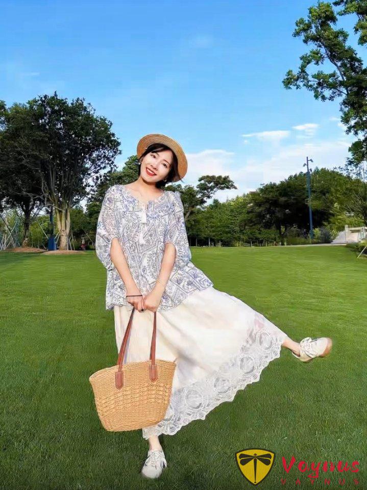 愛拍照又不會擺姿勢的姐妹可以這樣拍,鬆弛拉滿,太美了
