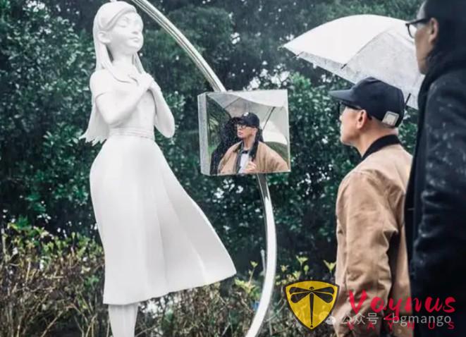 大S雕像揭幕，不像她？但是她会喜欢的