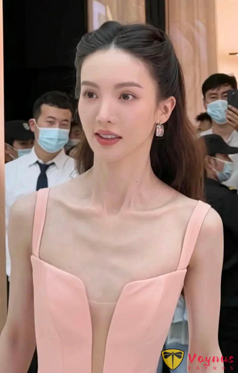 為什麼她們突然一個個全都瘦成這樣?乾瘦居然是新時尚?