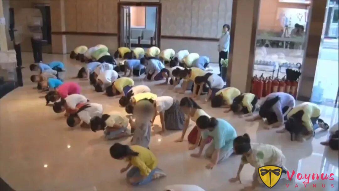 收割2700萬!上萬學員!封號、立案、新時代“女德”糟粕!