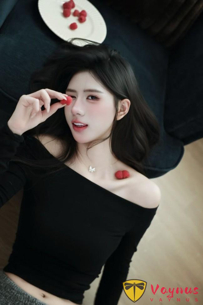 9個宅家沙發拍照姿勢，溫柔慵懶顯氣質，顯瘦遮肉秀鎖骨