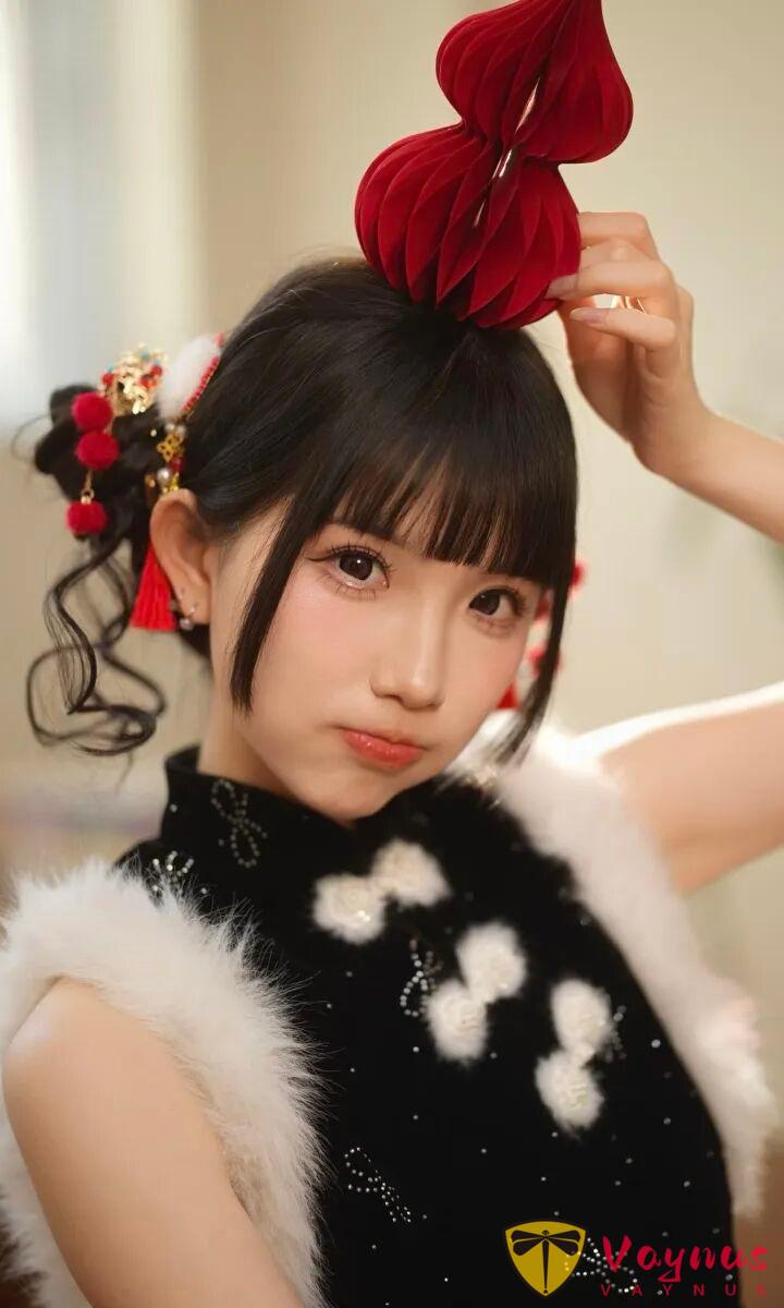 拒绝过年土气感！9个新年居家拍照姿势，温柔减龄，长辈朋友都夸美