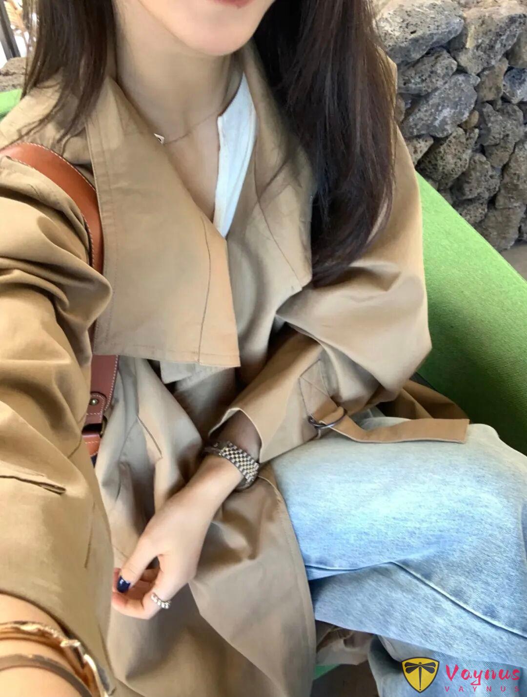 卡其色风衣怎么搭更有范儿？