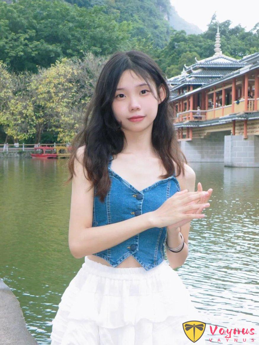 穿裙子拍照，4个姿势，裙子拍照落落大方，温柔气质又漂亮