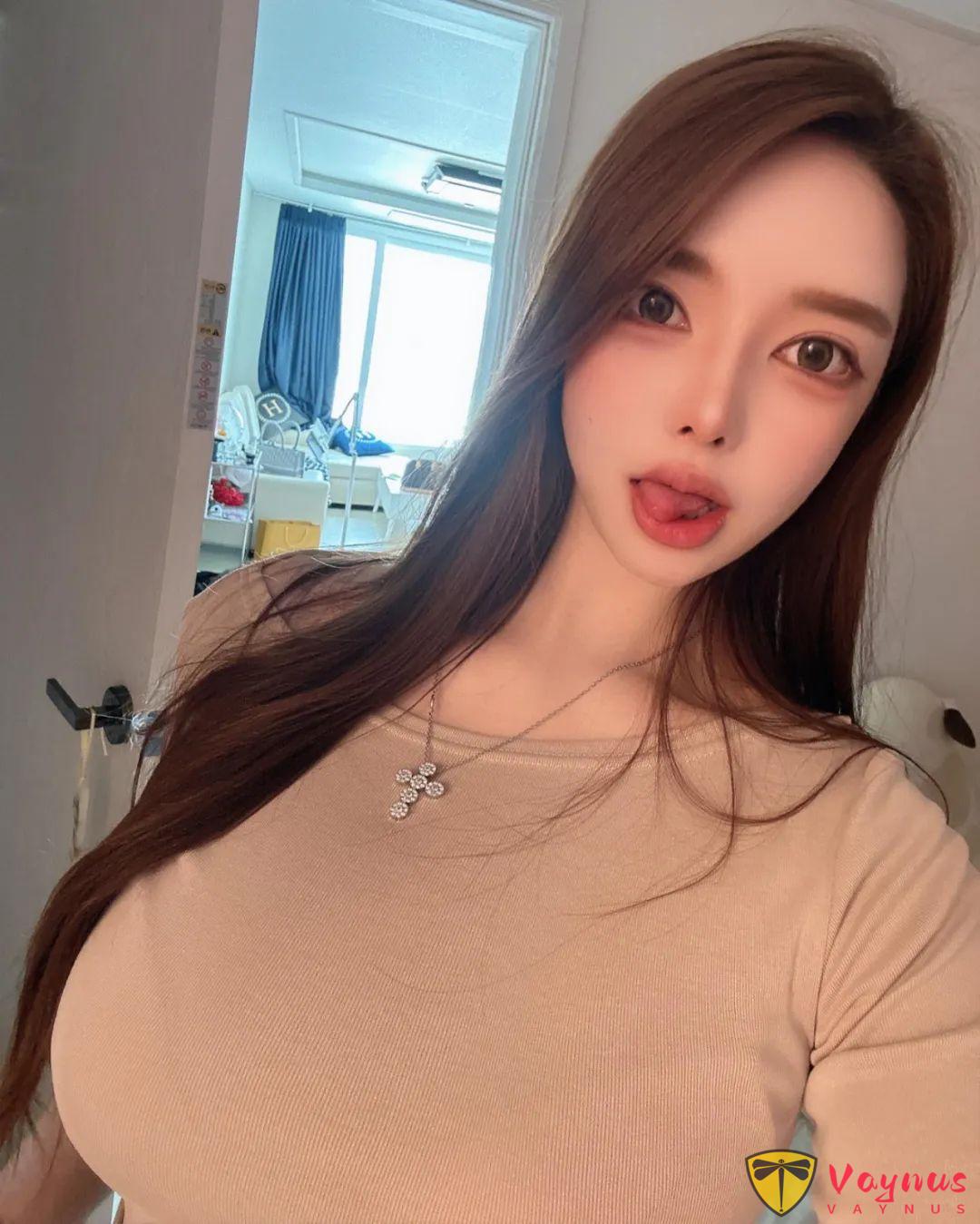 韓國頂級少婦！凹凸有致，完美天賦真的絕了
