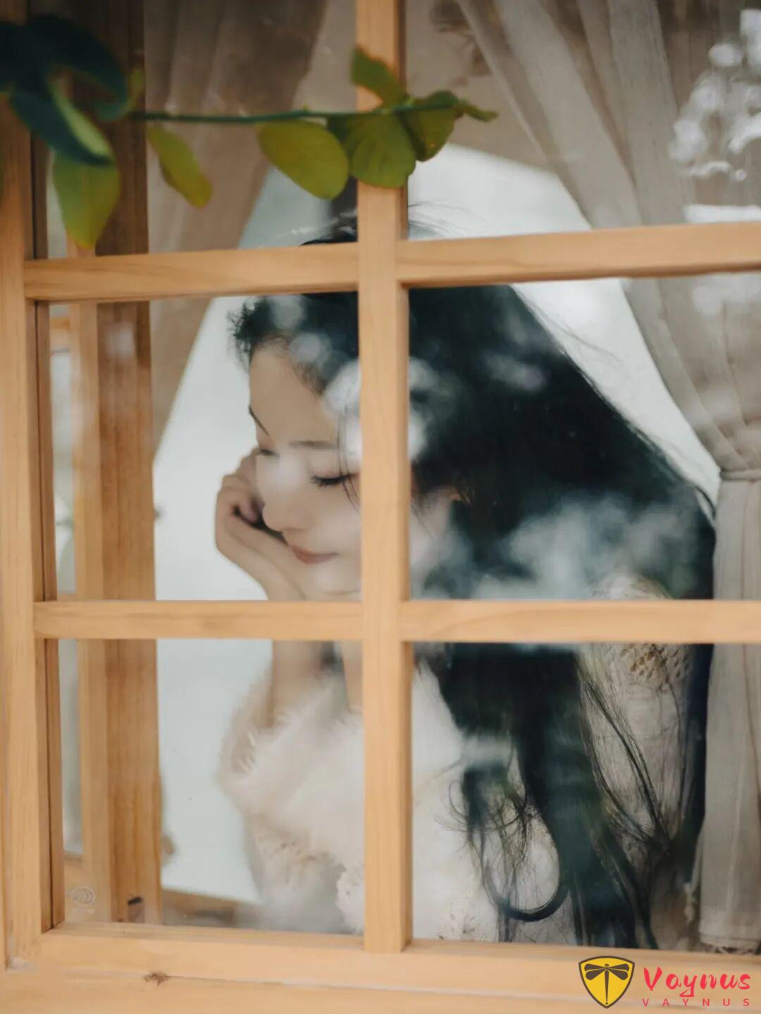 把温柔穿身上，9个秋冬毛衣拍照姿势，松弛又治愈，氛围感绝了！