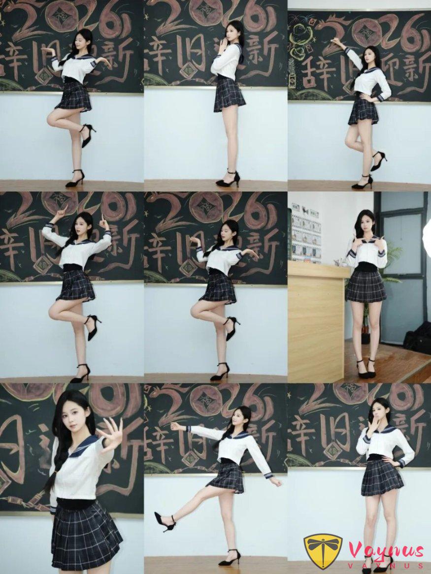 辭舊迎新,9個JK拍照姿勢,超短裙視覺增高5cm,輕鬆拍出漫畫腿