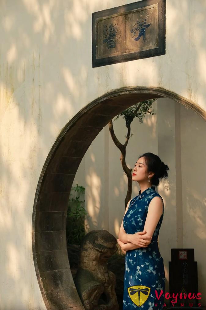 当旗袍遇上园林,get这五个拍照技巧和姿势!美炸朋友圈,秒变女神~