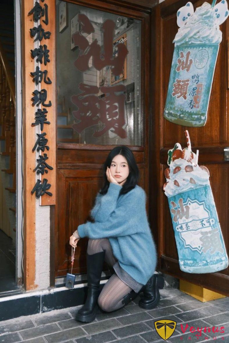 听我的动作越大照片越好看!普通人拍也好看的松弛感拍照姿势