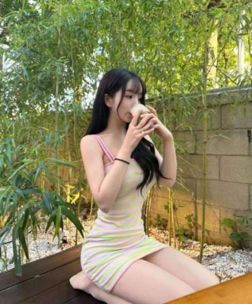 韩国顶级少妇！温柔可人，婀娜多姿，微胖天花板真的美啊