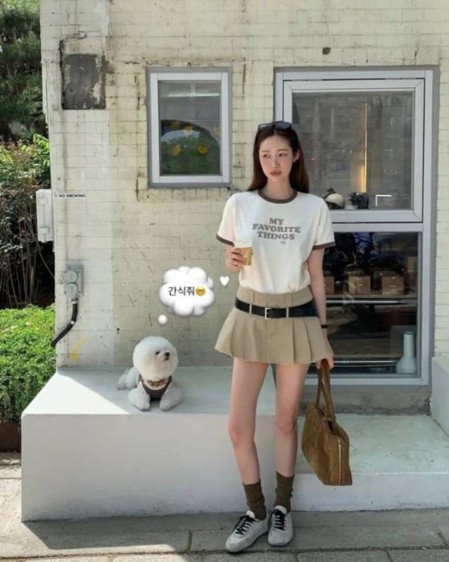车静媛的夏季短裙穿搭