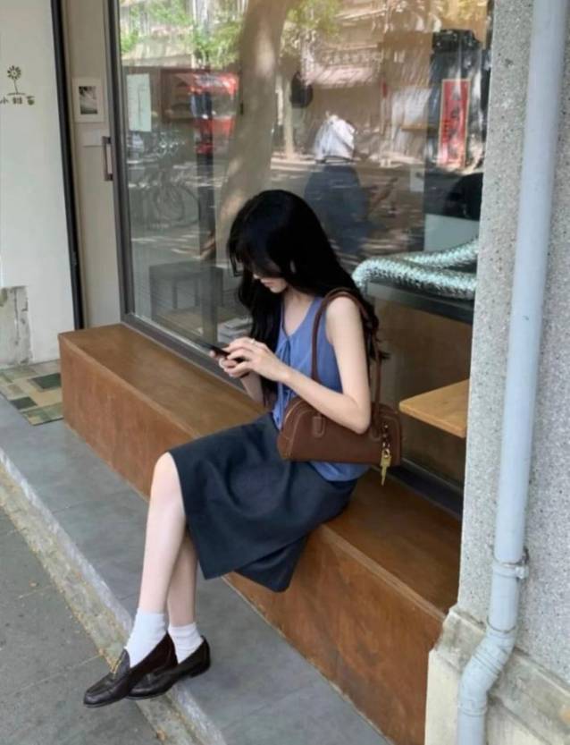 好看的灰蓝色