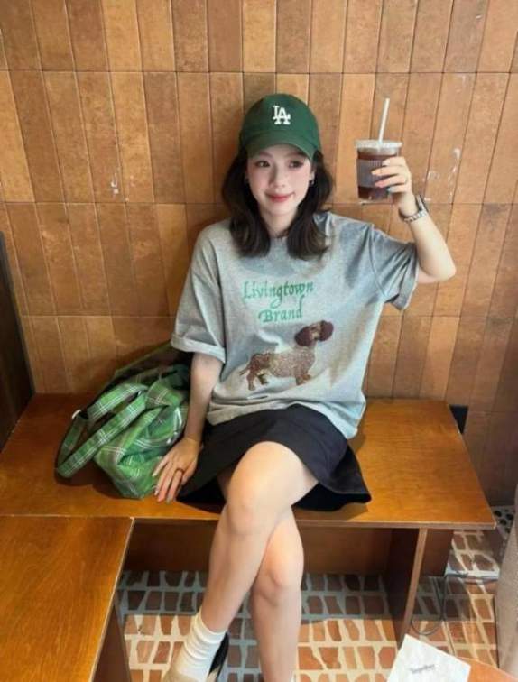超可愛的臘腸狗T