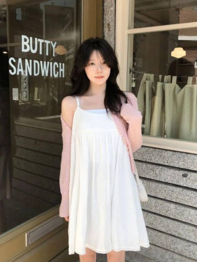 开衫+吊带裙