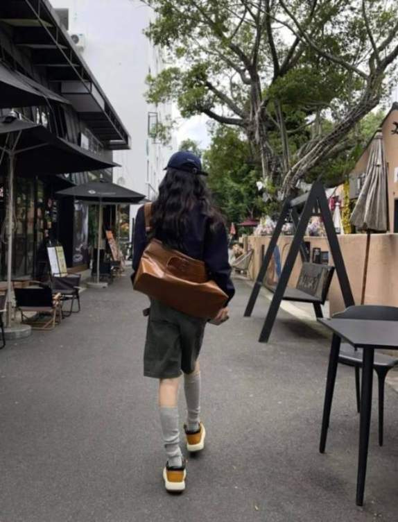 夾克帶來的復古少年感