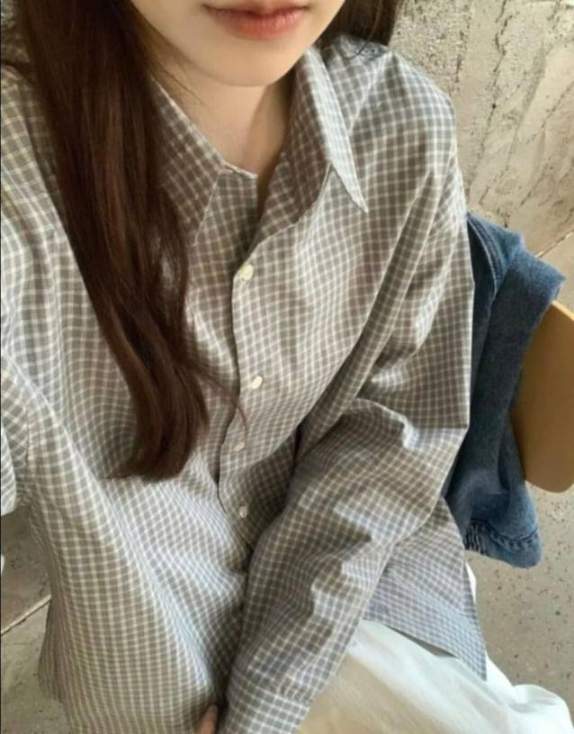牛仔外套+白裙子