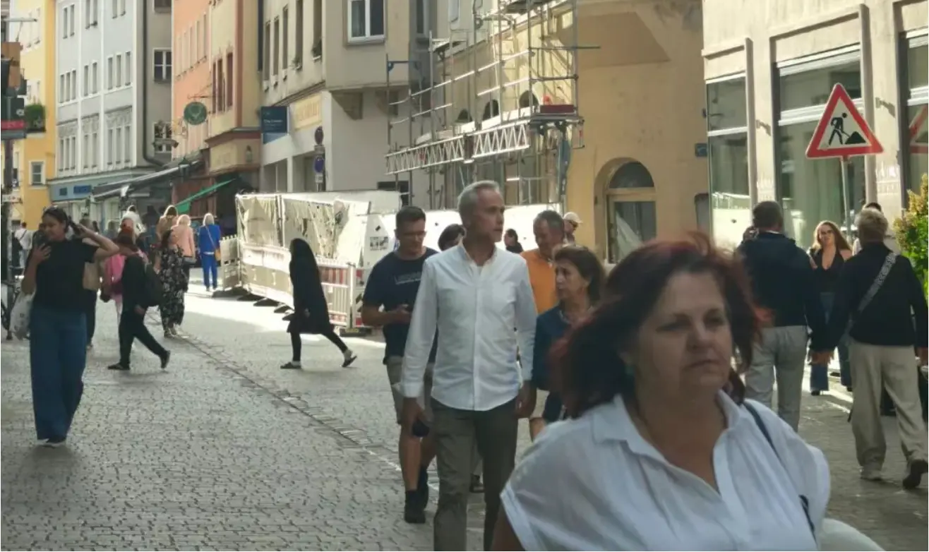 德國女孩:“在韓國,我真的學不會‘讀空氣’。“