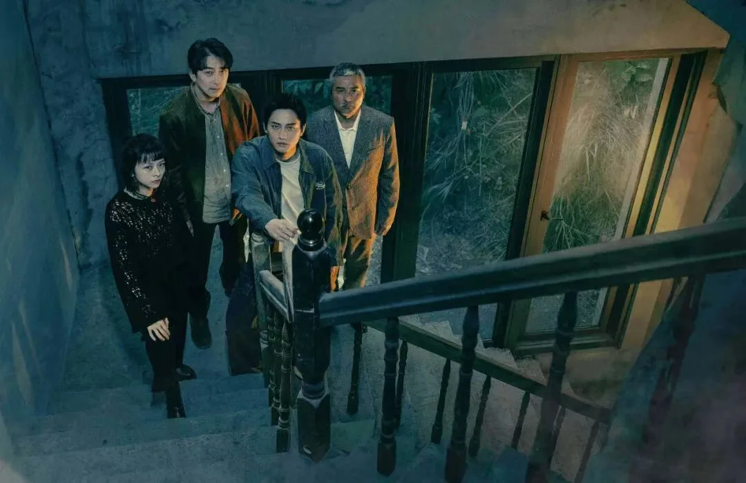 尺度18禁！臺劇又放大招，這部新臺劇《凶宅專賣店》全程刺激，看得太上頭！