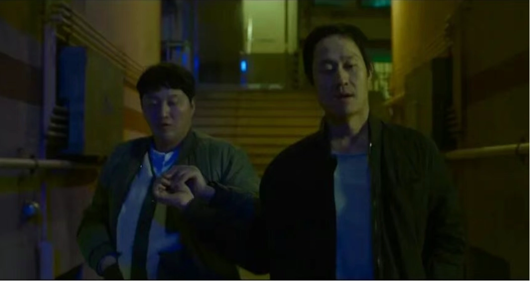 韓國犯罪動作爽片《別碰髒錢》，極具危險的交易，導演真是敢拍