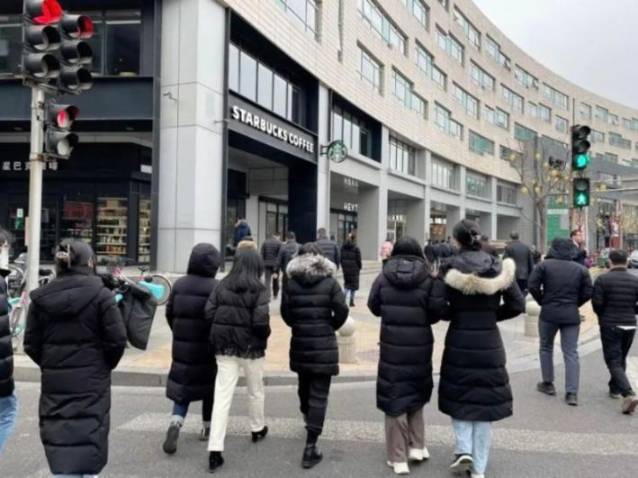 让心情马上变好的绝佳穿搭法，真的存在！