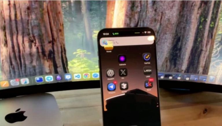 太巅了！100万个AI自己在Moltbook上交流，有些还公然蛐蛐人类，而我们这次只能束手旁观...