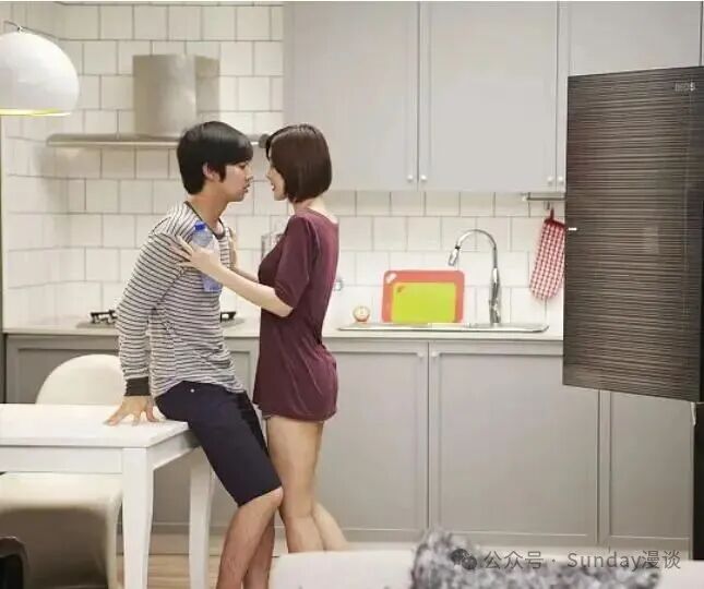 金善英：从大尺度情感片到百想女配，凭演技撕掉标签封神！