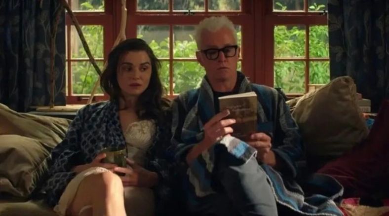 書念得越高，那點慾望的火苗燒起來越要命！女神這部18禁Netflix新劇《高等教欲/弗拉基米爾》太敢拍了！