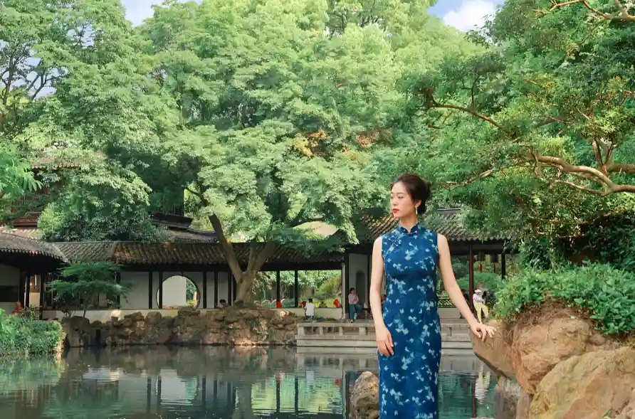 6個穿旗袍拍照姿勢+技巧！簡單易學好上手，拍出東方美，美炸朋友圈！