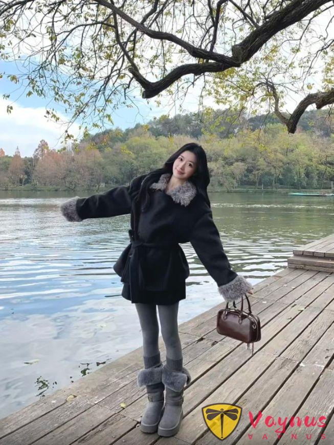 摆脱路人感你得这么拍,6个简单易学的姿势,拍照自然又好看,路人秒变网感!