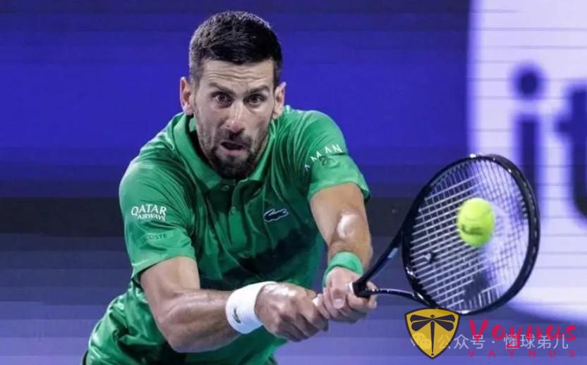 0-2绝境收退赛礼!德约手握2个破发点时,穆塞蒂突然低头,103胜纪录藏泪点