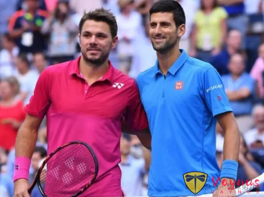 0-2绝境收退赛礼!德约手握2个破发点时,穆塞蒂突然低头,103胜纪录藏泪点