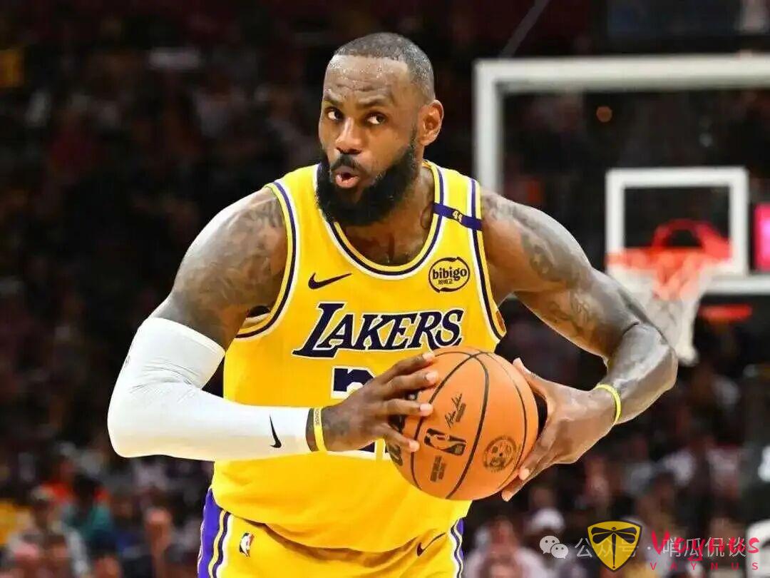 湖三崩又来了！湖人惨败骑士遭30分血洗，老詹11分低迷，东契奇空砍29+5+6