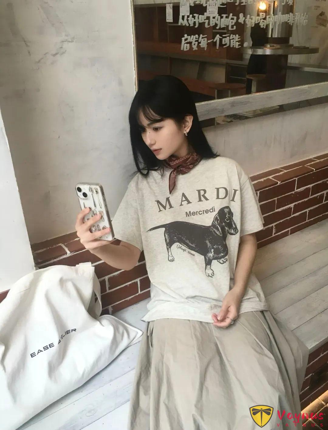 Mardi腊肠狗T恤穿搭灵感