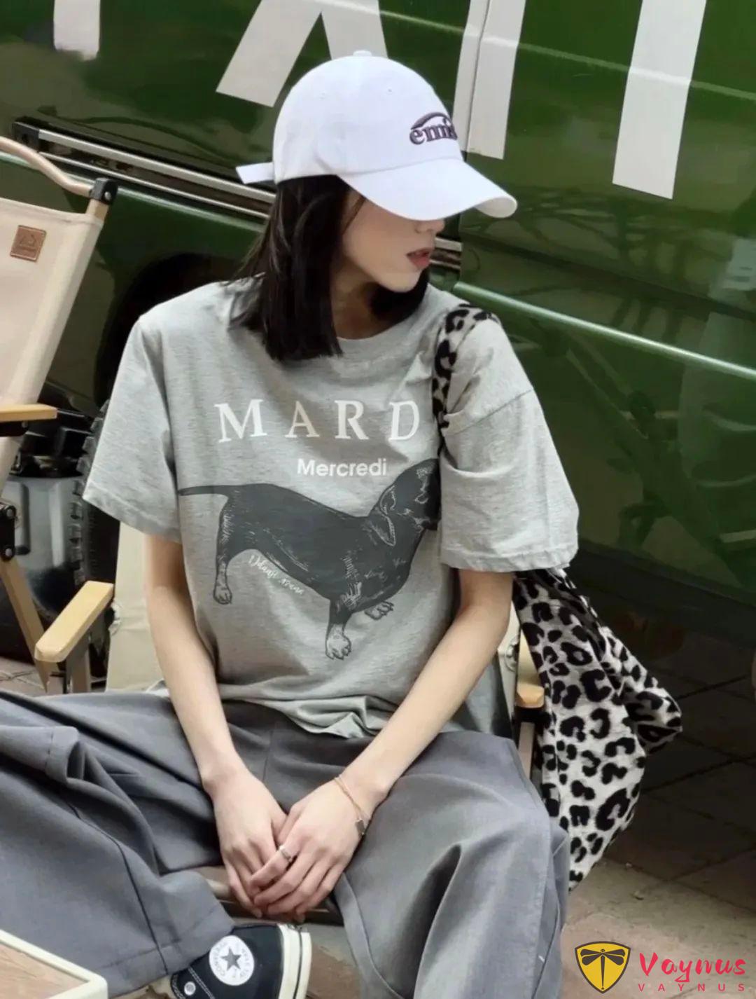 Mardi腊肠狗T恤穿搭灵感