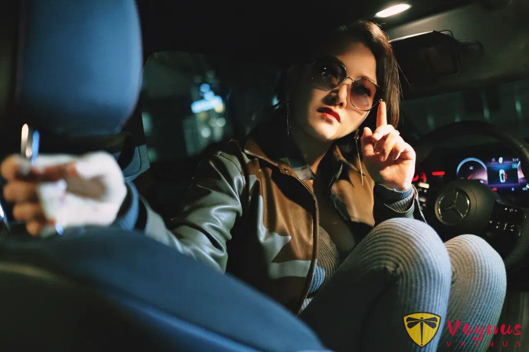 你本身的样子,就足够迷人。