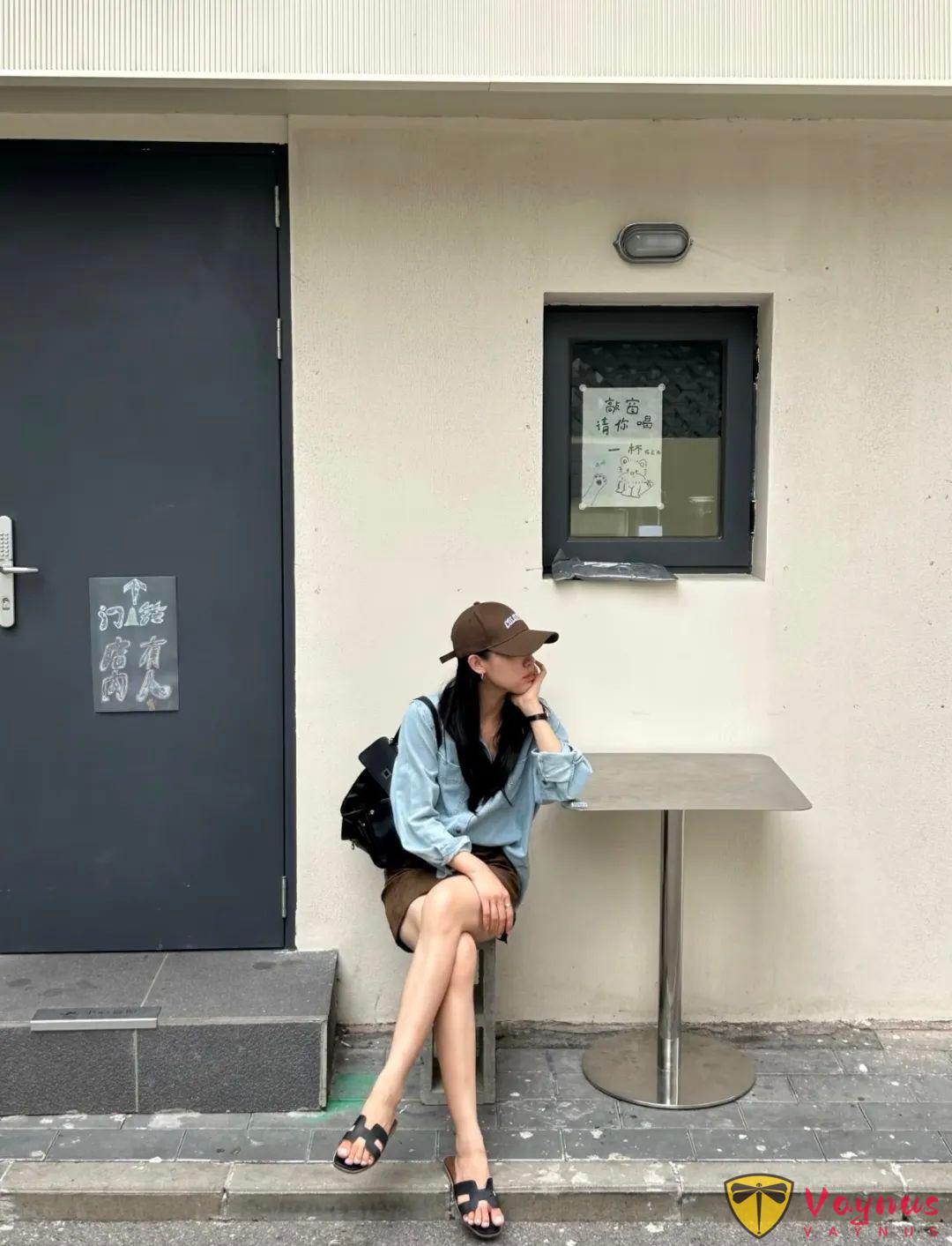 牛仔衬衫遇上美拉德色系