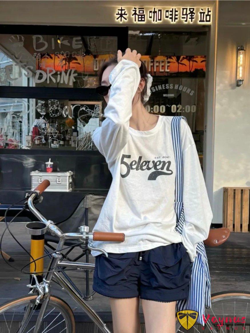 松弛有范儿的夏日穿搭