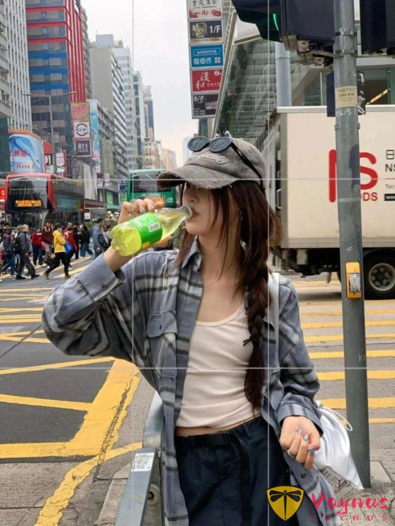 清新女孩7个甜美拍照姿势，温暖治愈又显瘦，随手一拍就是氛围大片