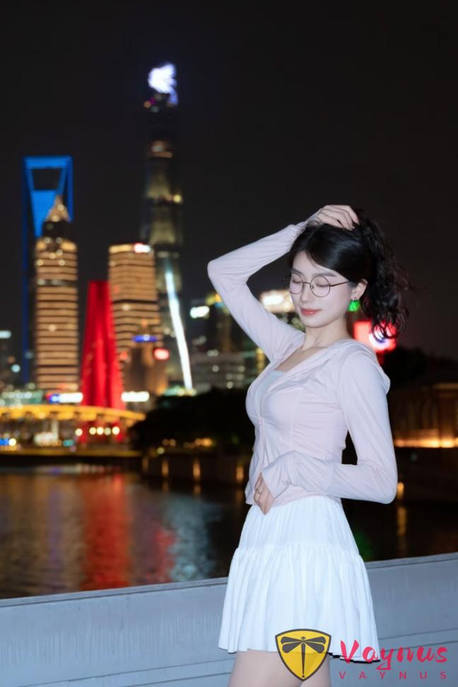 夜景闪光灯拍照，9个姿势，秒变少女感甜妹，漂亮迷人还显白