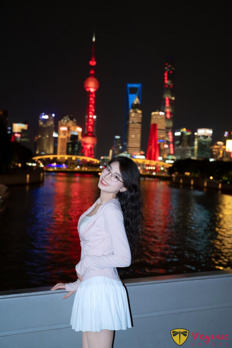 夜景闪光灯拍照，9个姿势，秒变少女感甜妹，漂亮迷人还显白