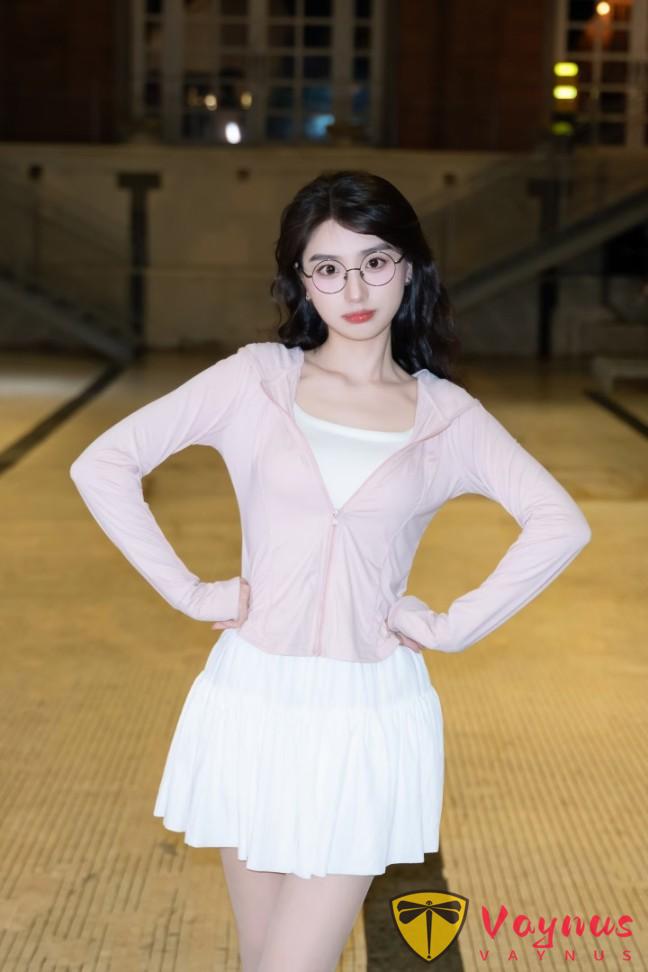 夜景闪光灯拍照，9个姿势，秒变少女感甜妹，漂亮迷人还显白