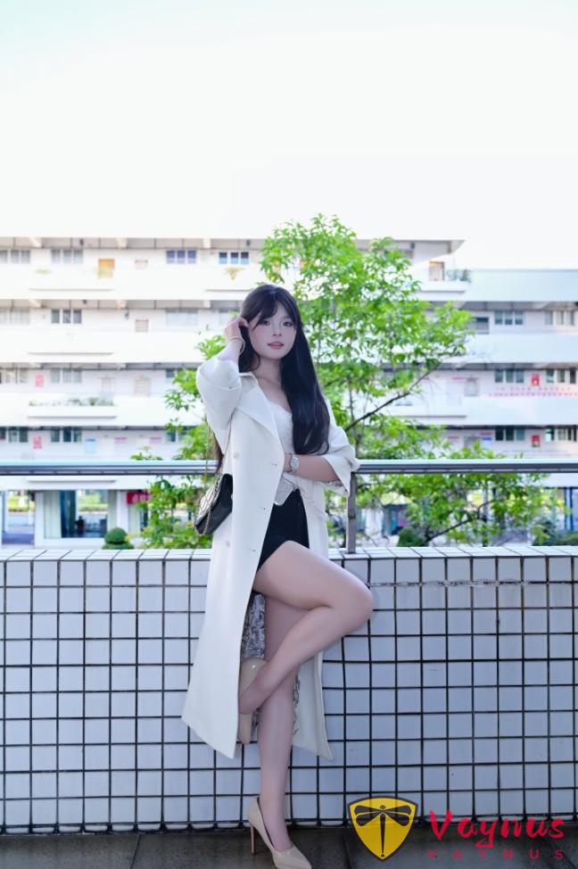 高智感風衣穿搭,9個拍照姿勢,簡約知性顯氣質,拍出好看大長腿