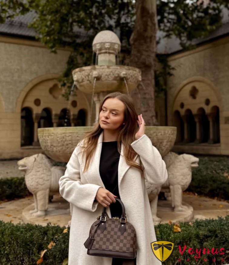 秋冬如何穿好白色?