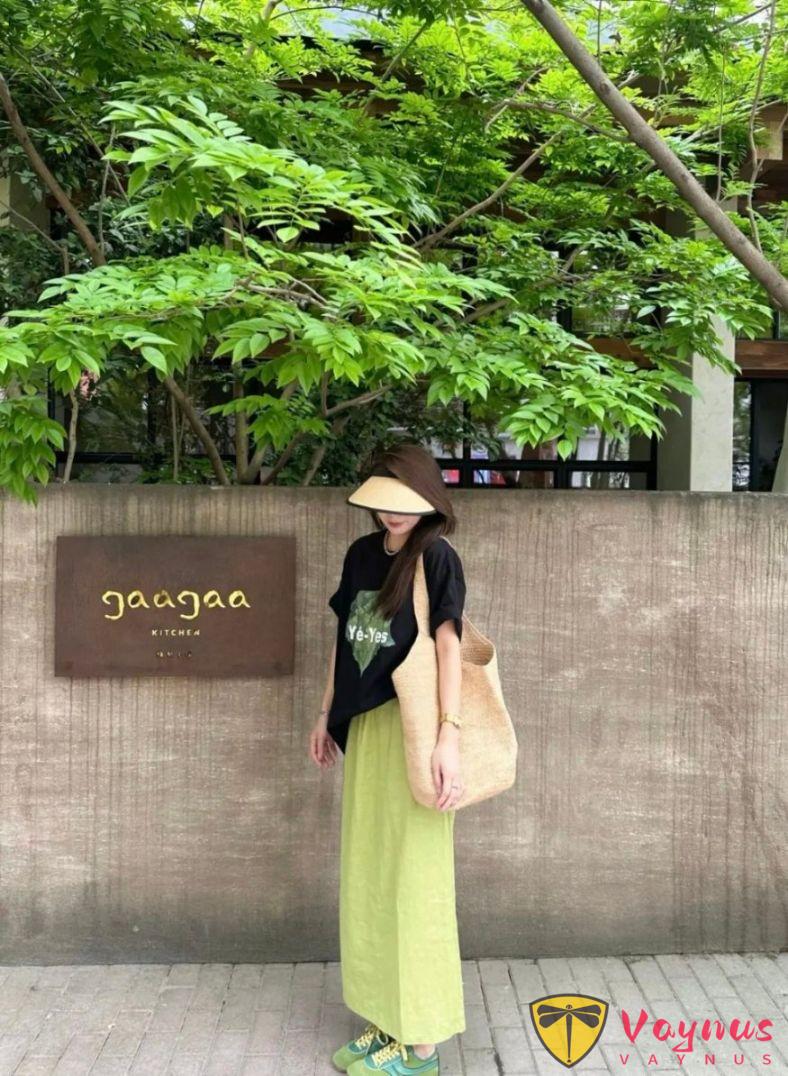 亚麻半裙穿搭灵感