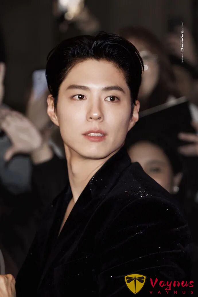 权志龙演出送礼物？LE SSERAFIM和ILL-IT聚餐？神童暴瘦？李旻浩杂志？朴宝剑冬奥会？