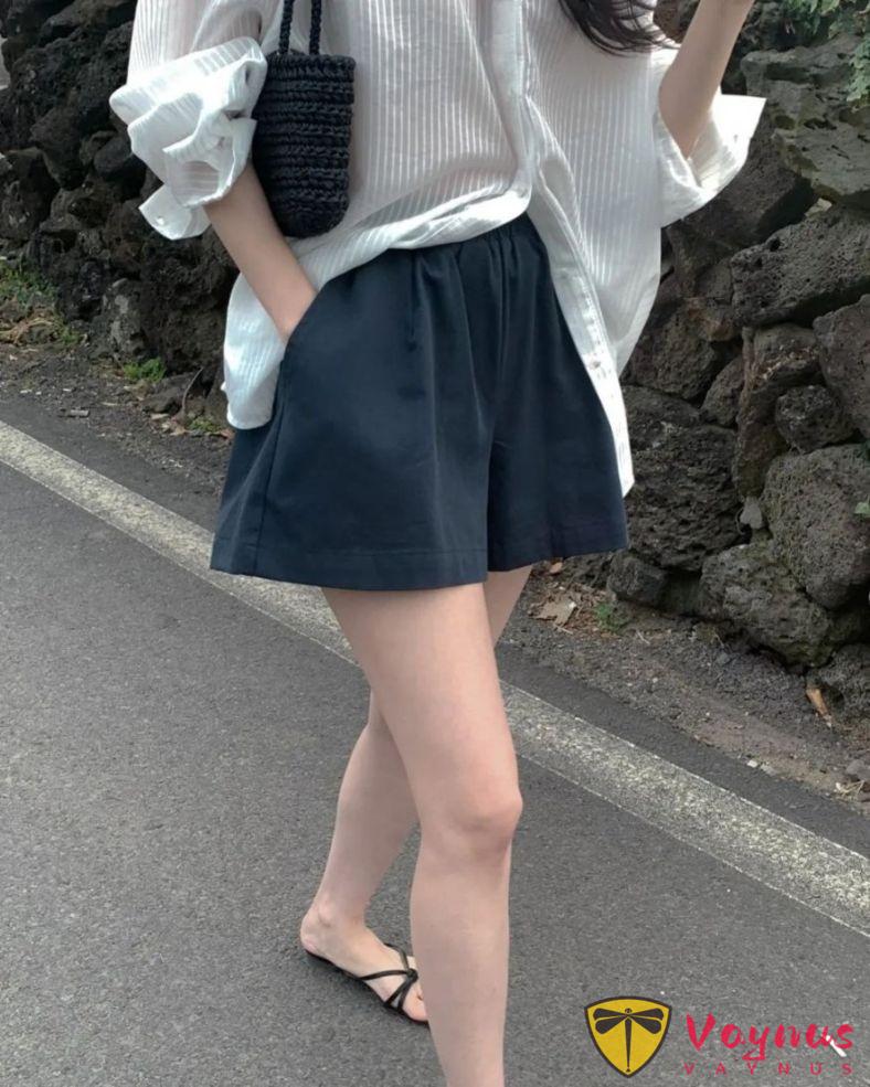 ins博主夏日白色防晒衬衫