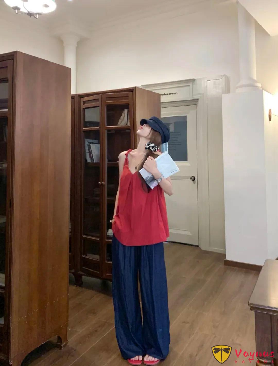 夏日里的一抹红